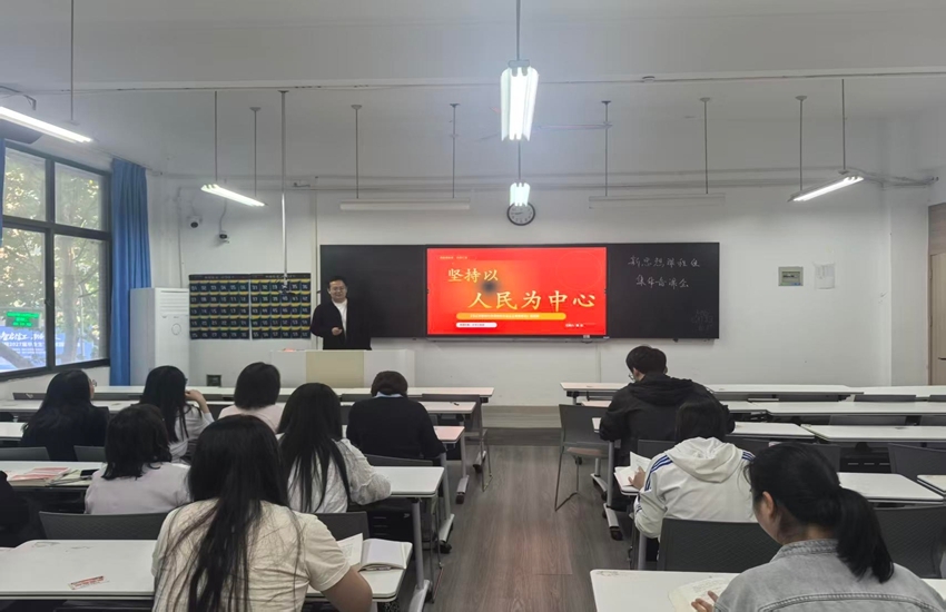 活动照片.jpg