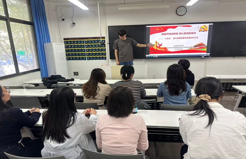 活动照片.jpg
